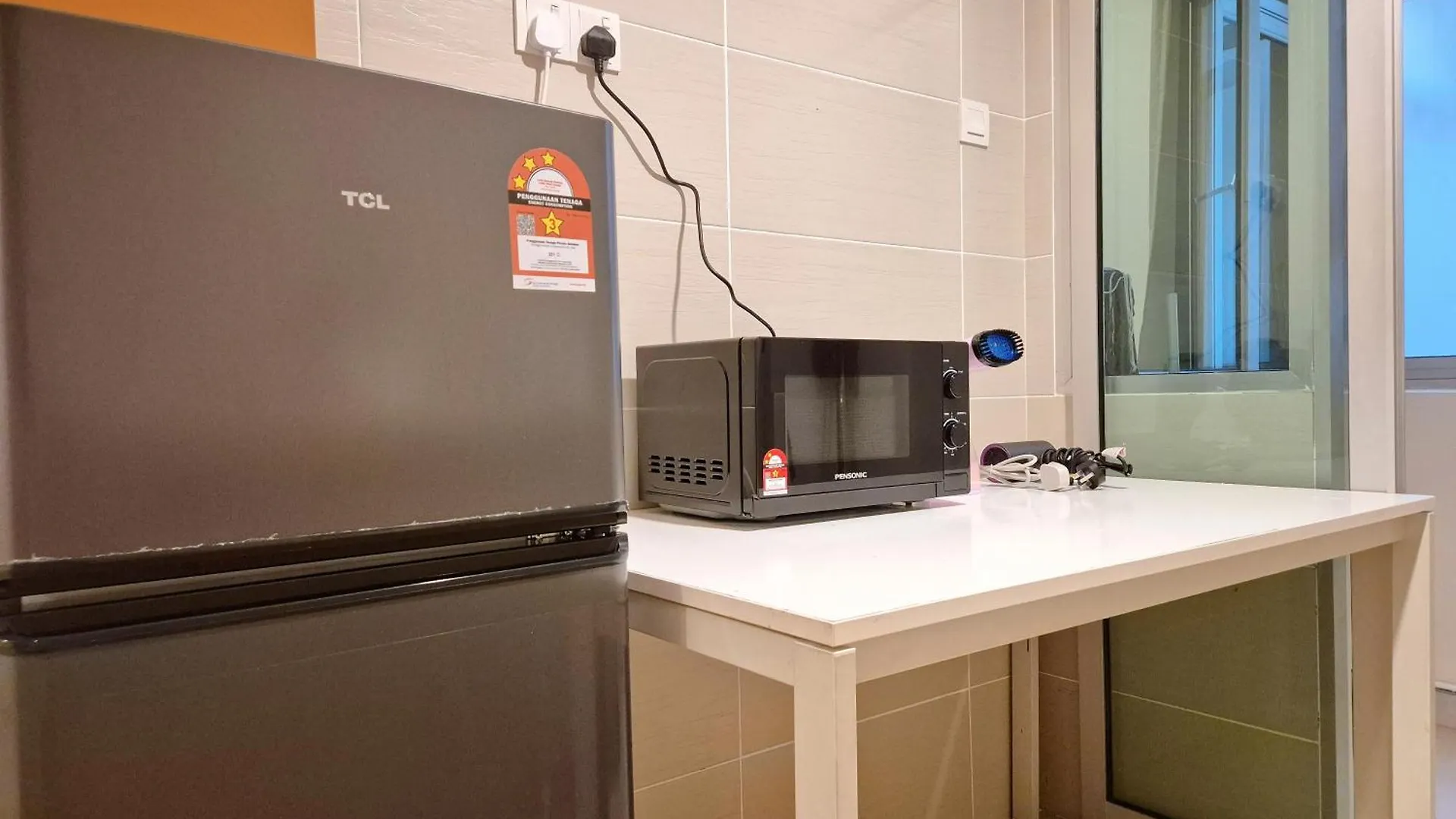 Walking Distance To Mount Austin - 6 Pax Newly Renovated Apartment Johor Bahru 0*,